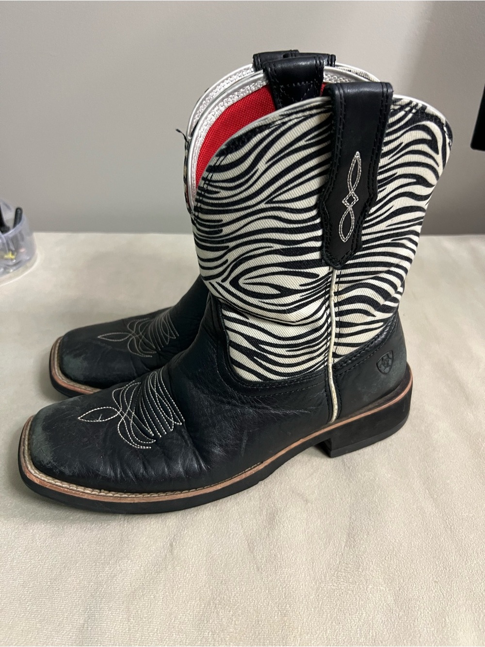 🔥 Ariat QuickDraw Zebra Cowgirl Boots 9B Black Leather Western Y2K